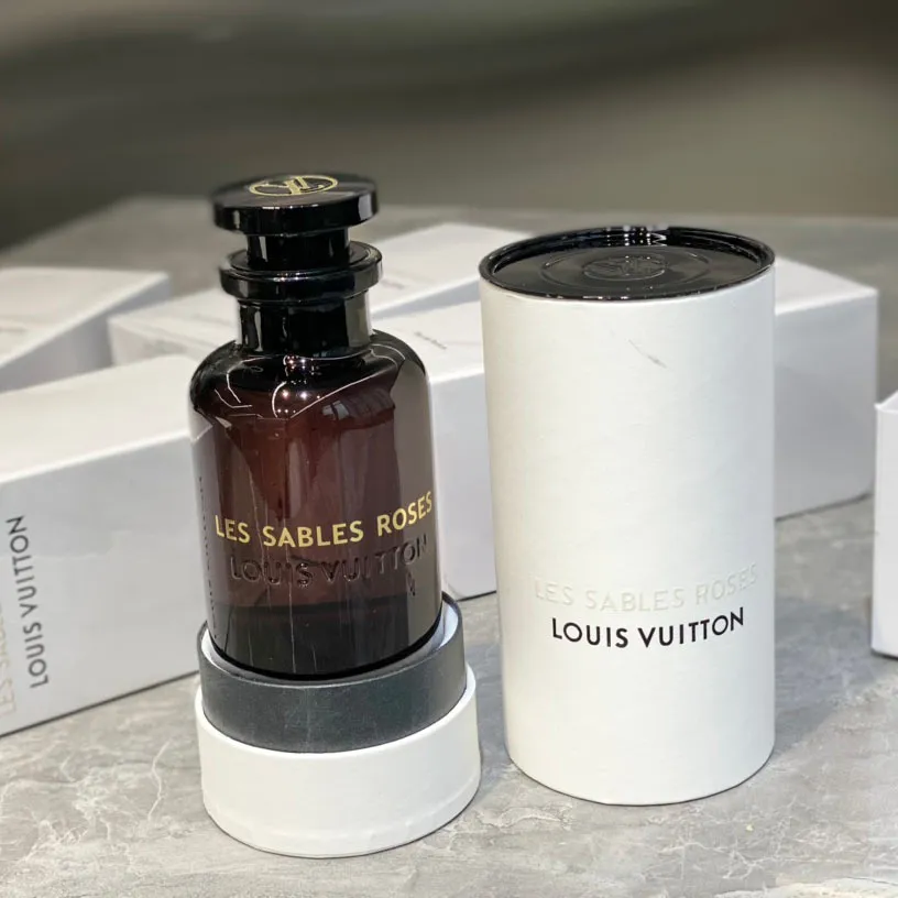 Lv's Latest Limited Edition Black Bottle Sablesrose Perfume Lv's Latest Limited Edition Black Bottle Sablesrose Perfume