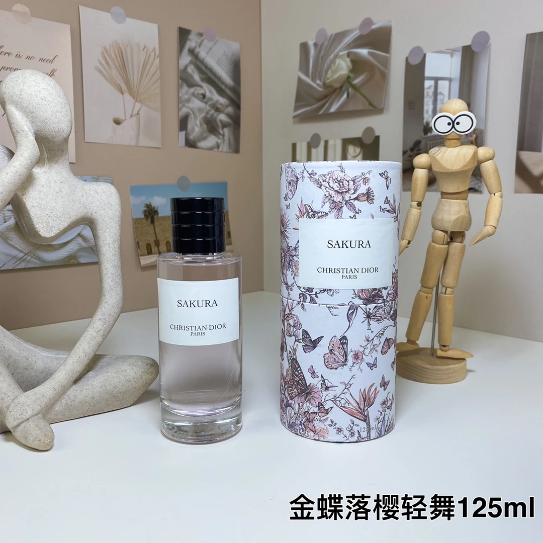 Falling Cherry Light Dance Golden Butterfly ManDance Limited Edition 125ml