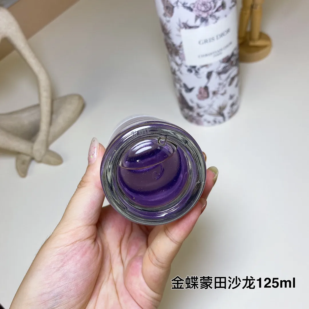 Kingdee Dance Limited Edition Montaigne Salon - GRIS DIOR 125ml Kingdee Dance Limited Edition Montaigne Salon - GRIS DIOR 125ml