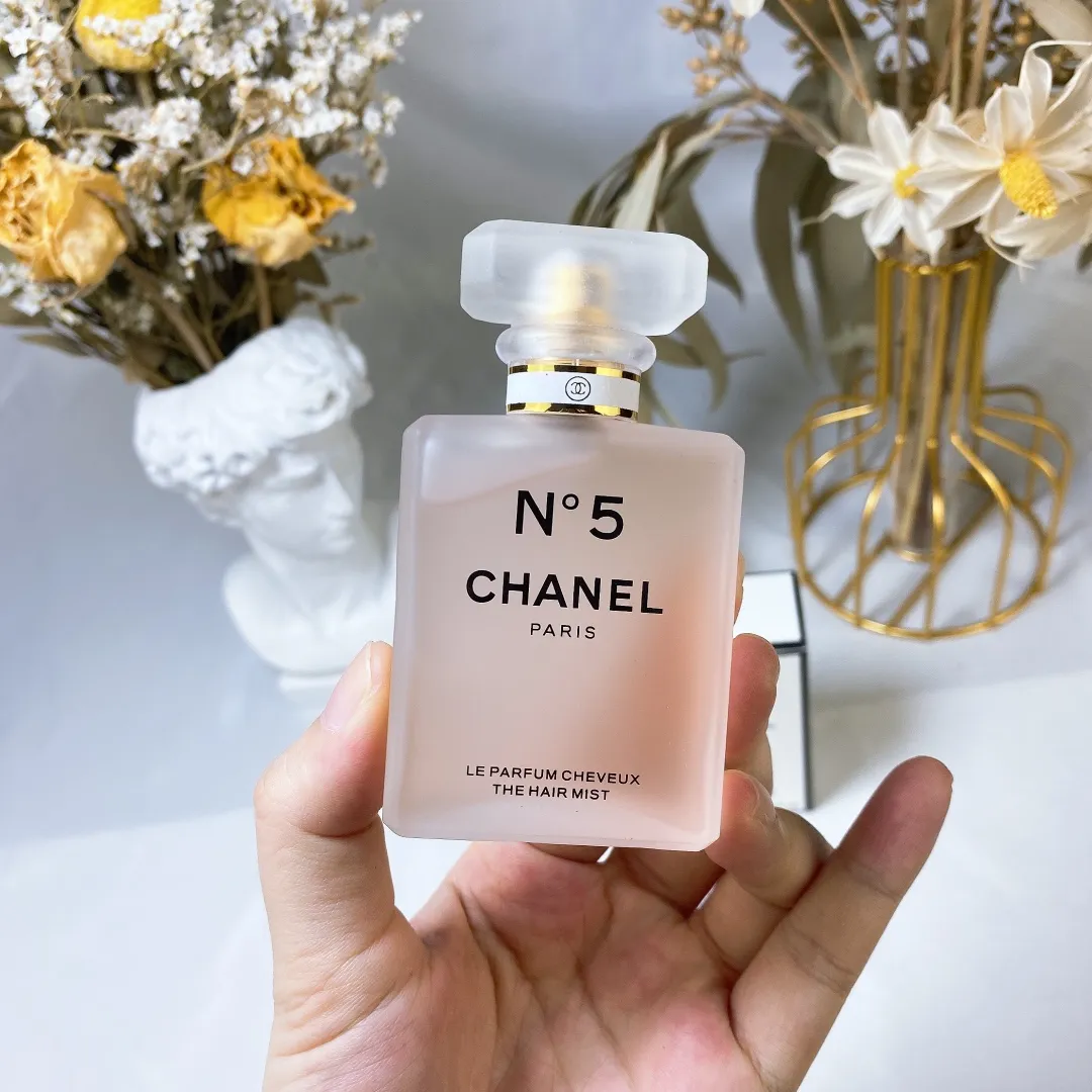 Chanel Chanel No.5 No.5 Hair Fragrance Spray New 35ml New Chanel No.5 Hair Fragrance Spray Chanel Chanel No.5 No.5 Hair Fragrance Spray New 35ml New Chanel No.5 Hair Fragrance Spray
