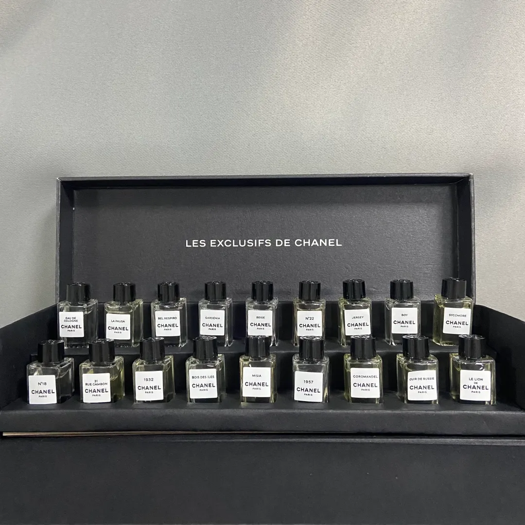 Collect 18 Perfume Samples! 4mlx18