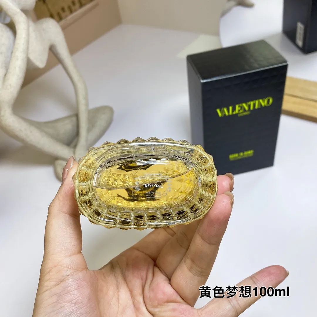 Valentino Roman Yellow Dream/Afternoon Youth 100ml Valentino Roman Yellow Dream/Afternoon Youth 100ml