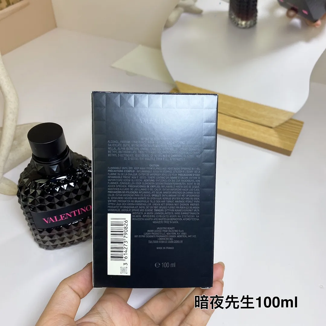 Valentino Roman Men's Warm Edition/Mr. Dark Night 100ml Valentino Roman Men's Warm Edition/Mr. Dark Night 100ml
