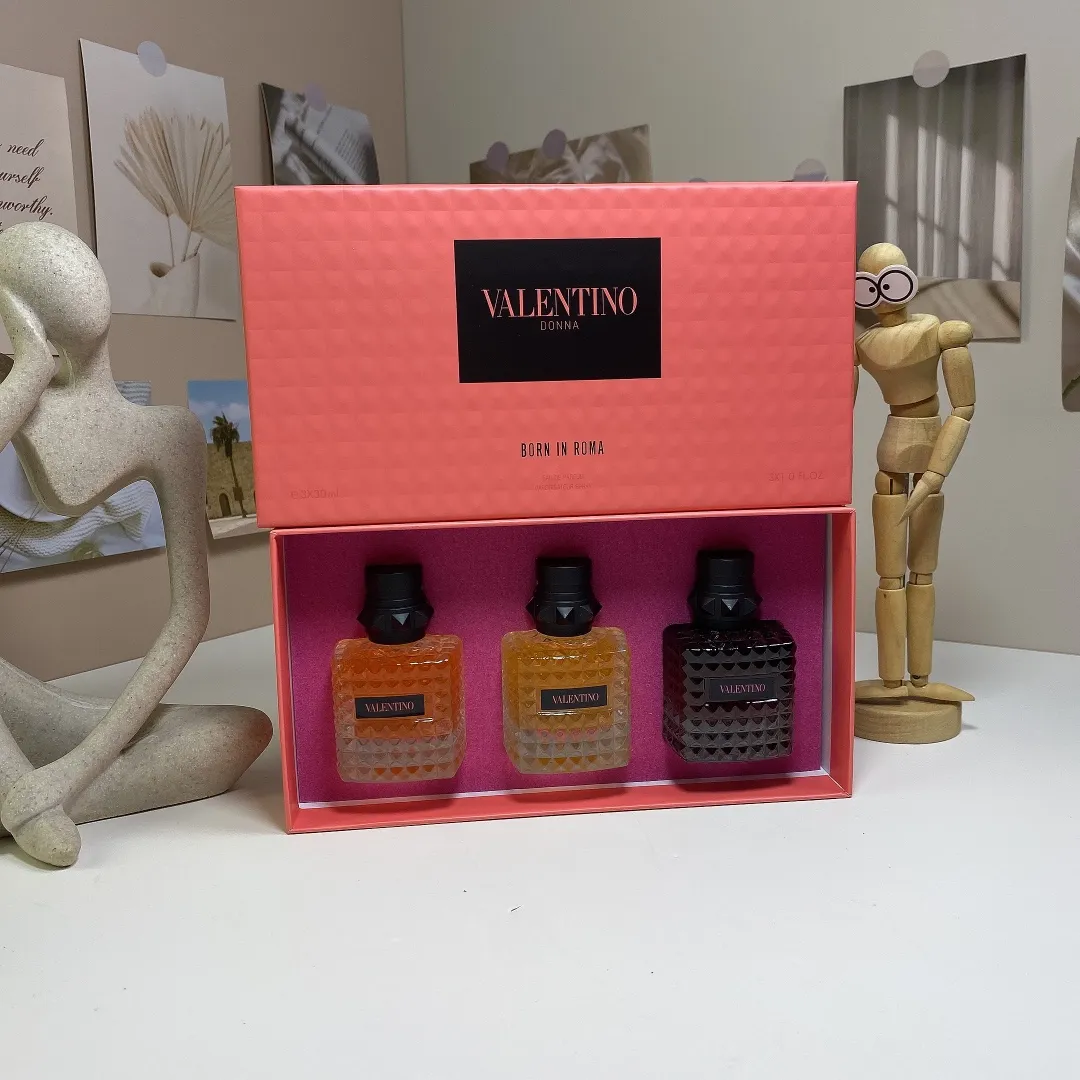 Valentino Perfume Chinese Sample 30ml Three Piece Set! Includes: 30ml * 3 With Nozzle Valentino Perfume Chinese Sample 30ml Three Piece Set! Includes: 30ml * 3 With Nozzle
