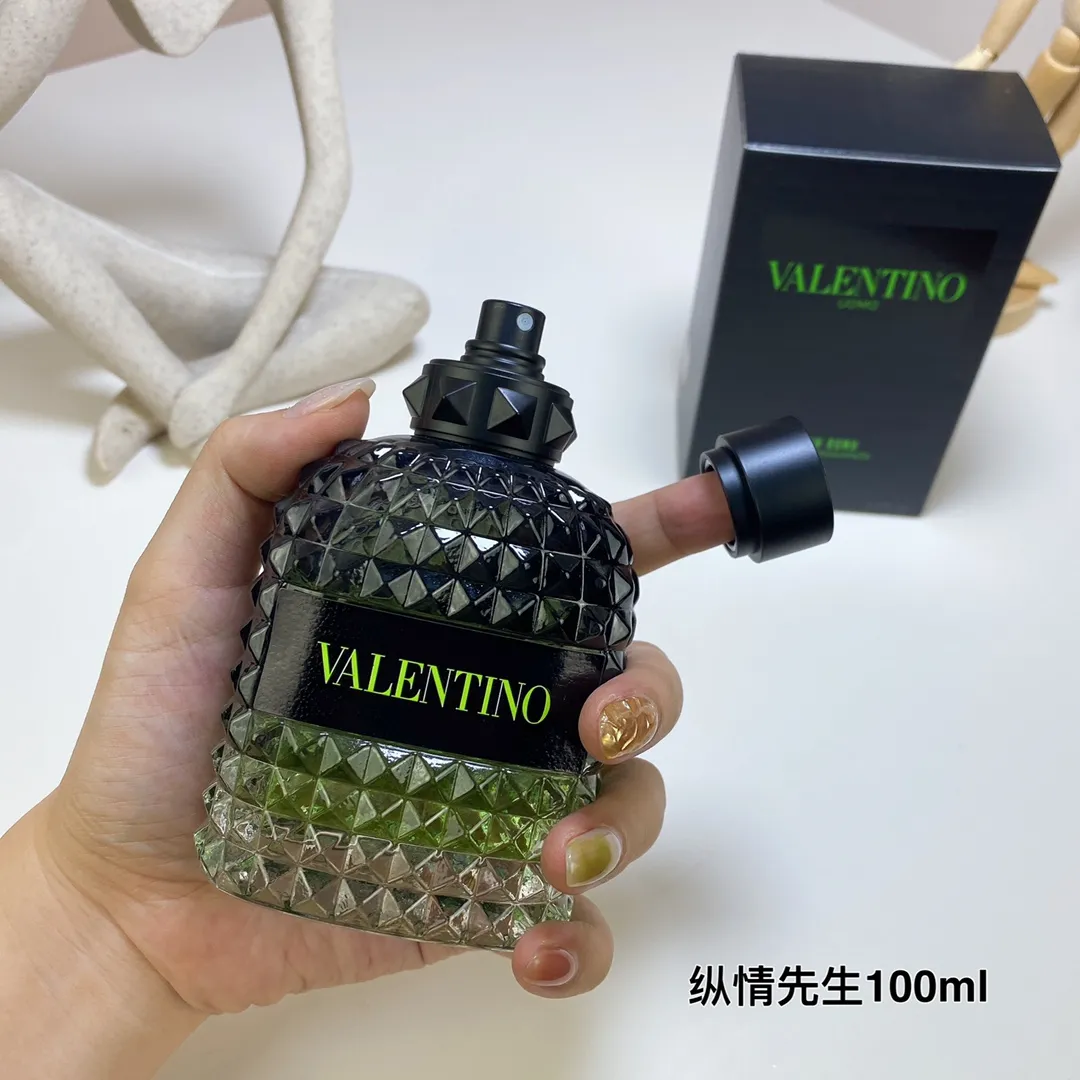 Valentino Roman Men's (Mr. Indulgence) 100ml Valentino Roman Men's (Mr. Indulgence) 100ml