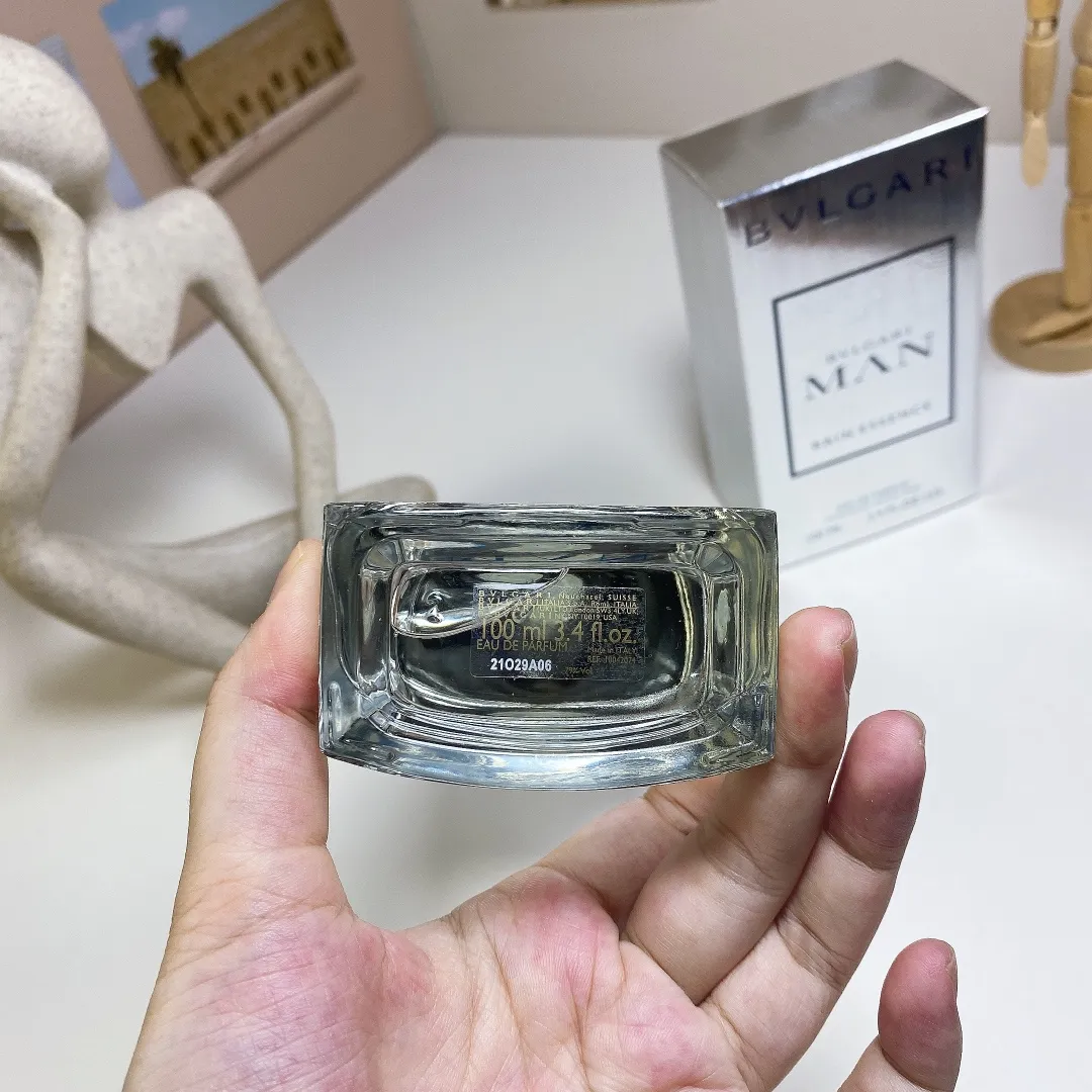 Bulgari Gentleman Collection - Rain In The Valley 100ml Bulgari Gentleman Collection - Rain In The Valley 100ml