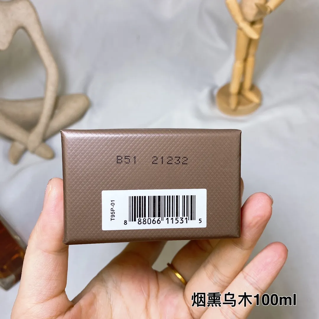 Tom Ford 2021 New perfume EBENE FUME Smoked Ebony 100ml Tom Ford 2021 New perfume EBENE FUME Smoked Ebony 100ml