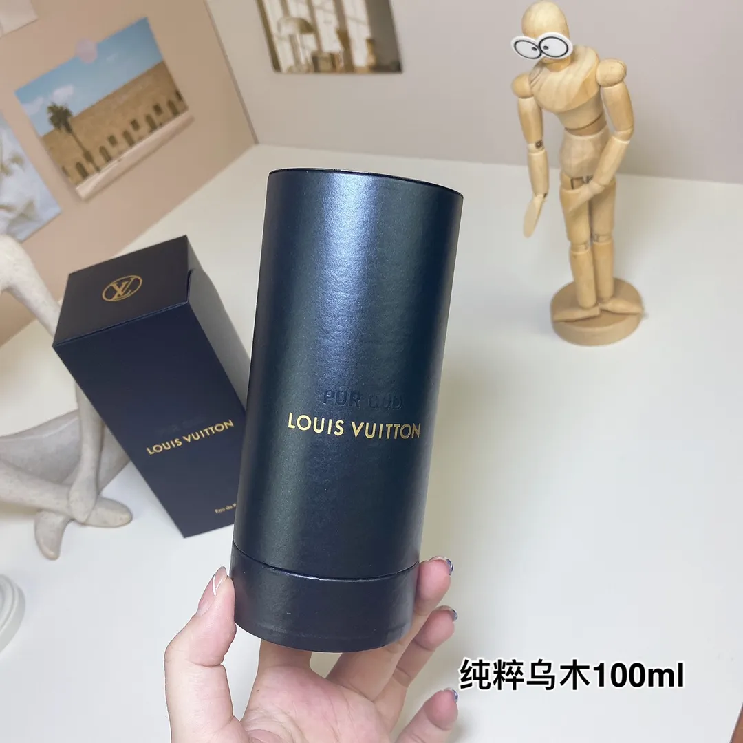Louis Vuitton Pur Oud 100ml Pure Ebony Louis Vuitton Pur Oud 100ml Pure Ebony