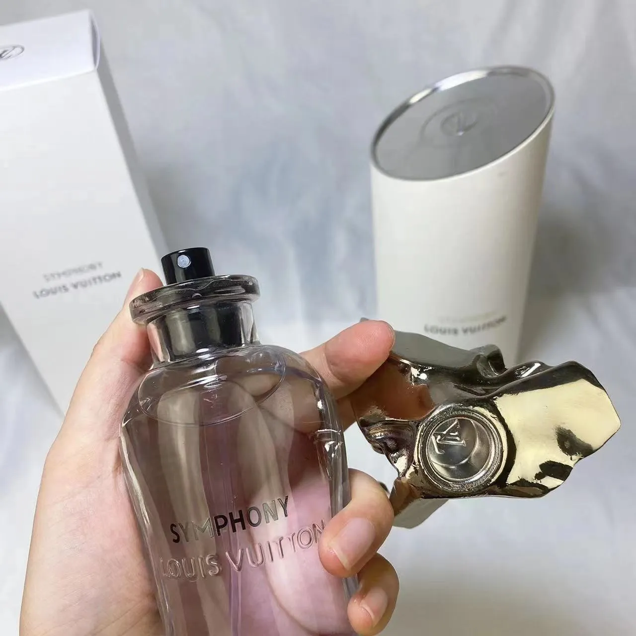 LV New Neutral Perfume Symphony Symphony 100ml LV New Neutral Perfume Symphony Symphony 100ml