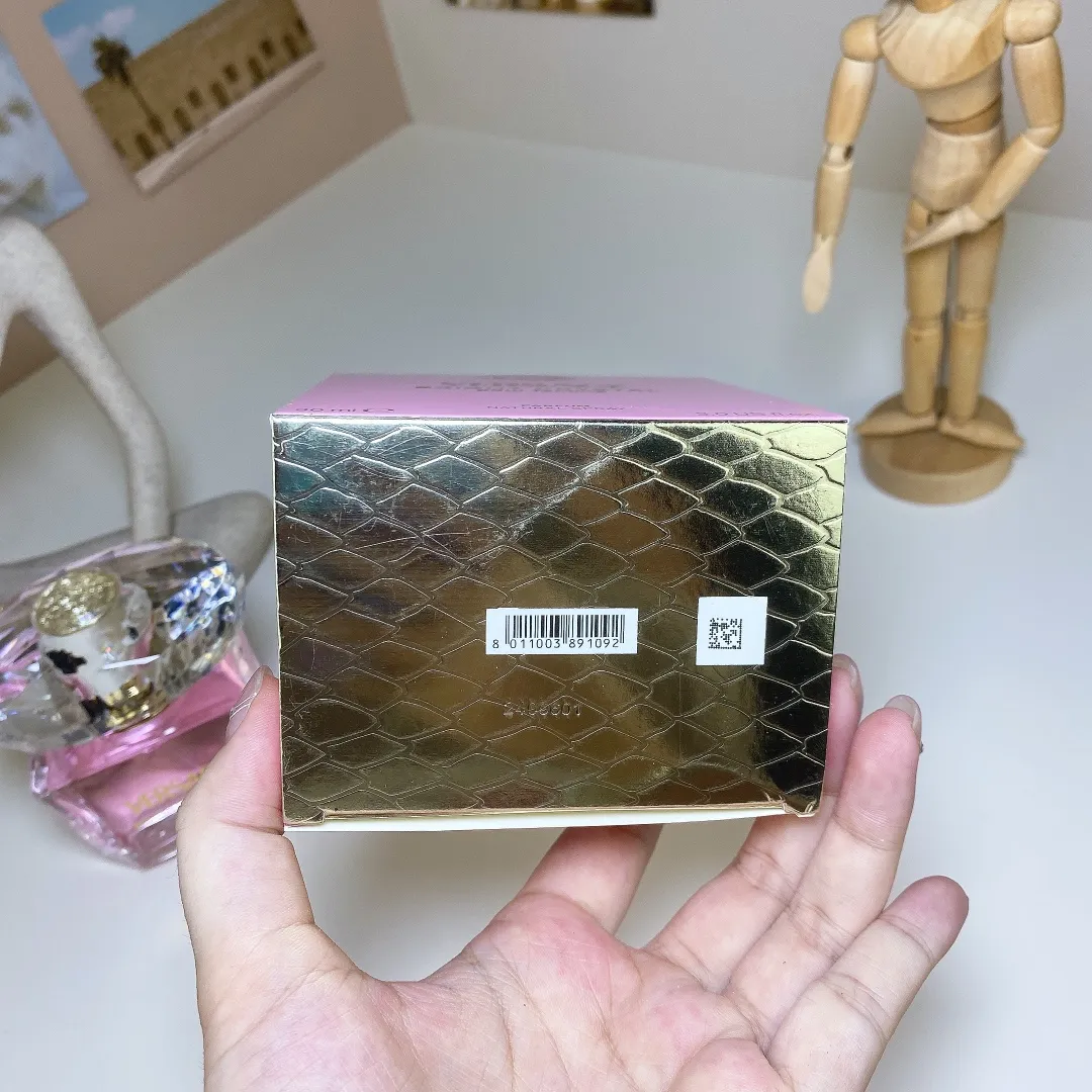 Versace Powder Diamond (Powder Diamond) Essence Edition 90ml Versace Powder Diamond (Powder Diamond) Essence Edition 90ml