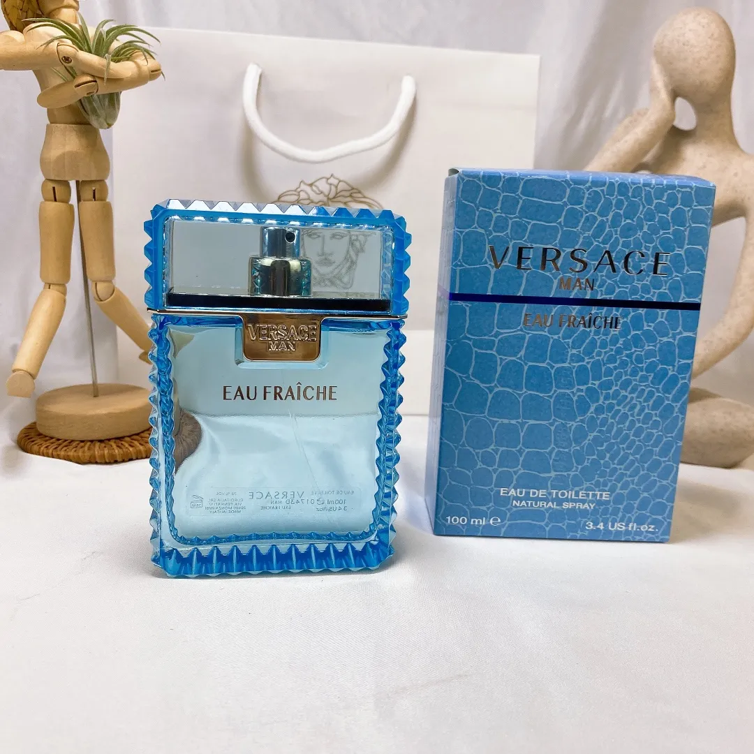 Versace Cloud Breeze Breeze Gentleman Love Men's eau de toilette 100ml Versace Cloud Breeze Breeze Gentleman Love Men's eau de toilette 100ml