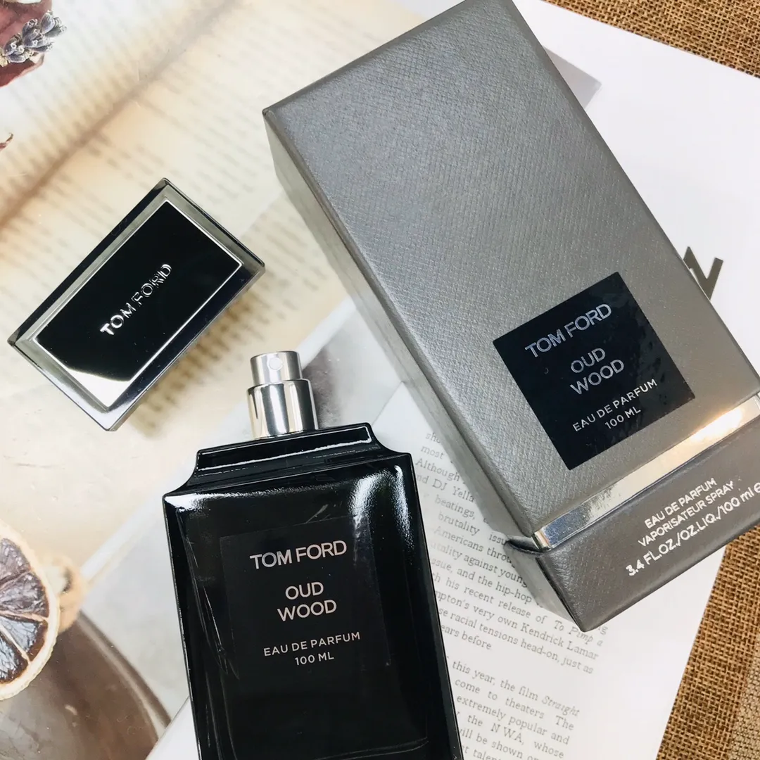 Tom Ford ebony agarwood OUDWOOD 100ml Tom Ford ebony agarwood OUDWOOD 100ml