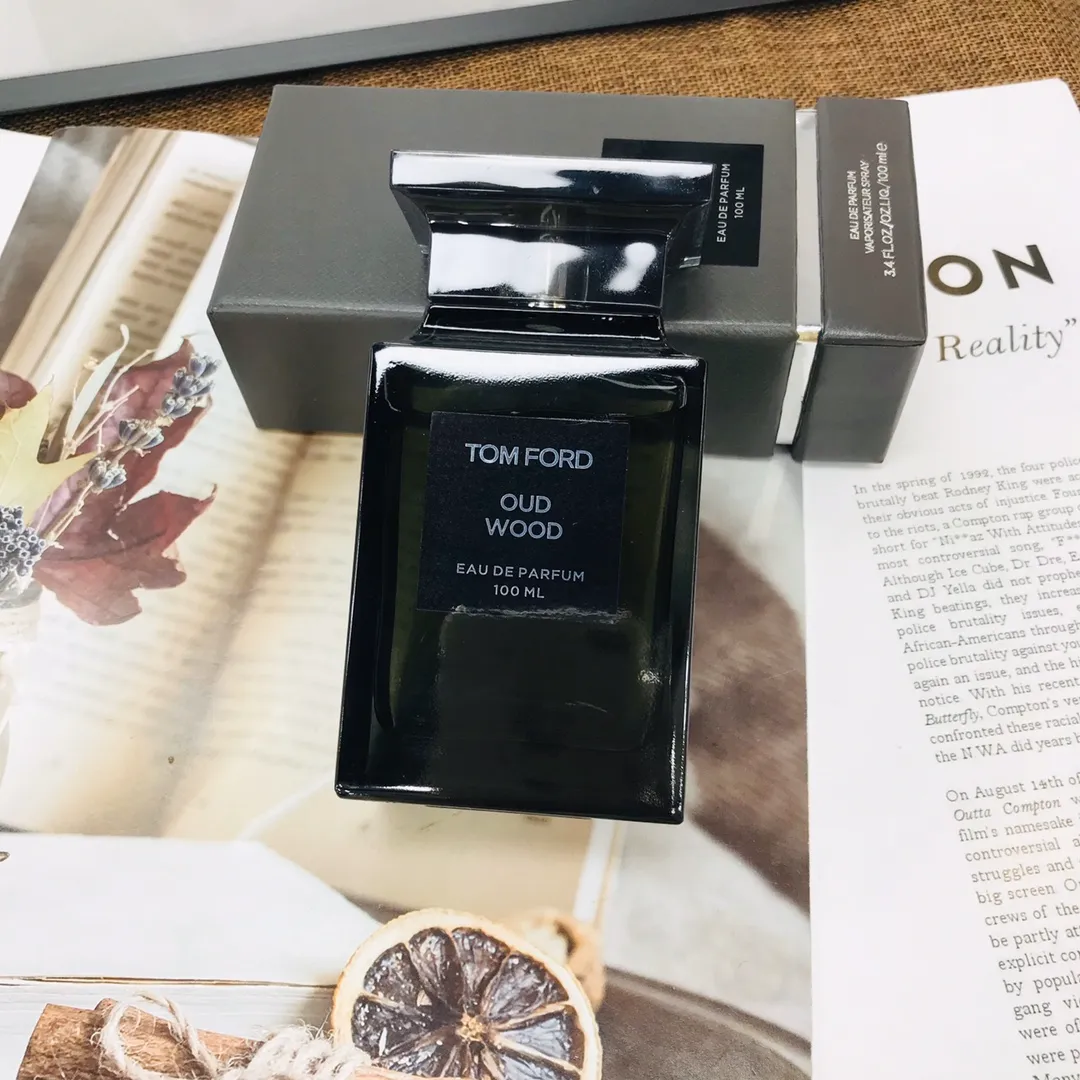 Tom Ford ebony agarwood OUDWOOD 100ml Tom Ford ebony agarwood OUDWOOD 100ml