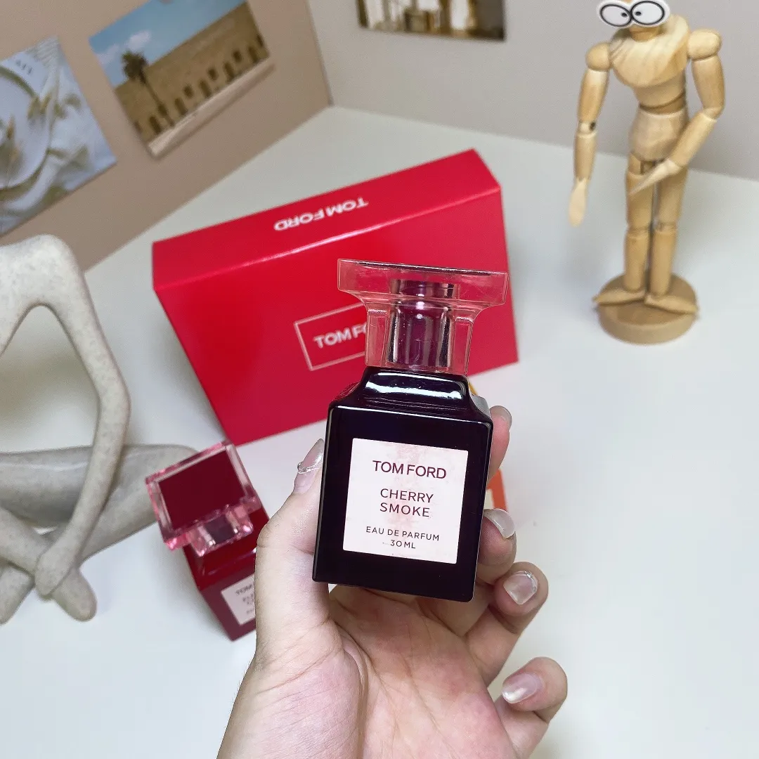 Tom Ford Red Box Sample Set Of 30ml * 3 Pieces, With Nozzle Tom Ford Red Box Sample Set Of 30ml * 3 Pieces, With Nozzle
