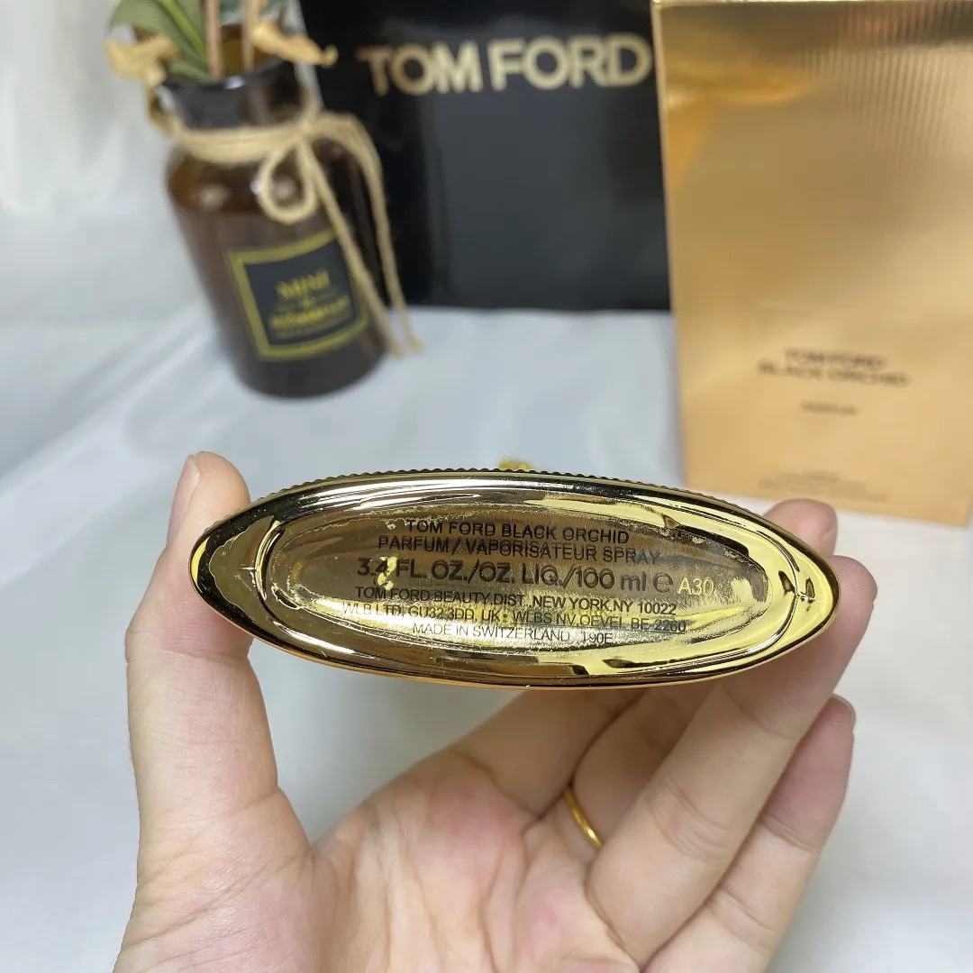 Tom Ford Charming Night Orchid essence Golden Age BLACK ORCHID 100ml Tom Ford Charming Night Orchid essence Golden Age BLACK ORCHID 100ml