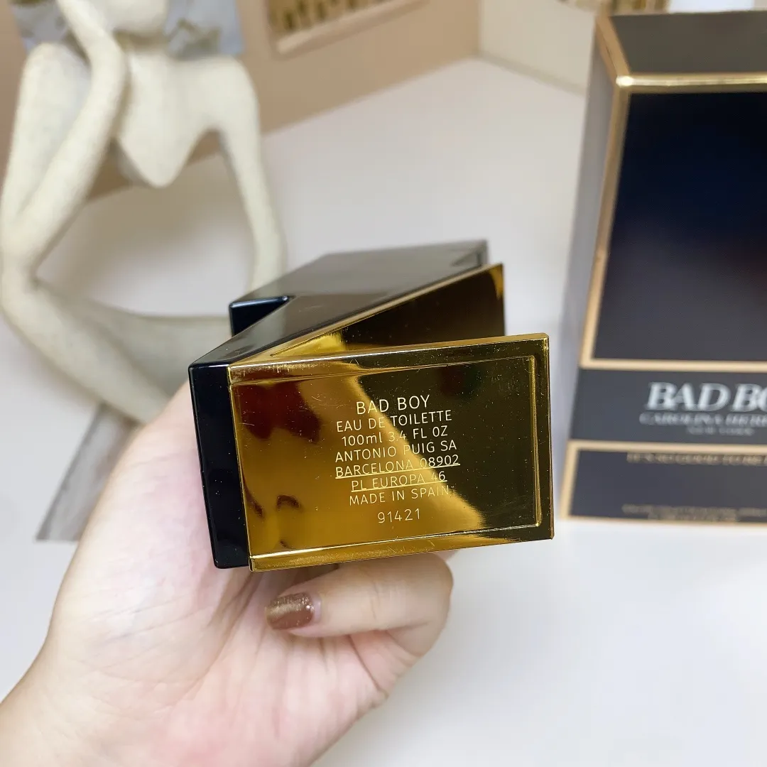 Carolina Herrera Black Bad Boys CH Bad B0y Men's perfume 100ml Carolina Herrera Black Bad Boys CH Bad B0y Men's perfume 100ml