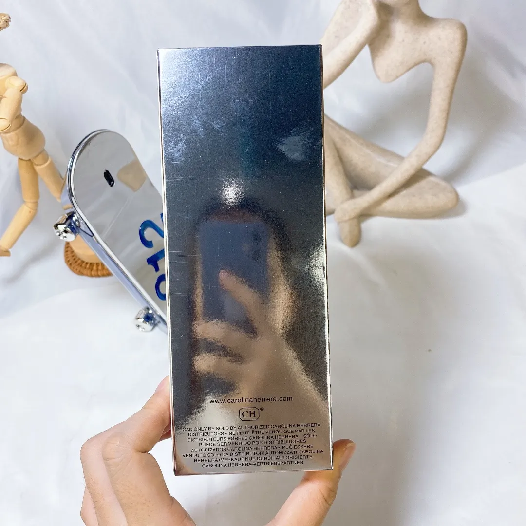 Carolina Herrera 212 En Heroes Forever Young 90ml Perfume Carolina Herrera 212 En Heroes Forever Young 90ml Perfume