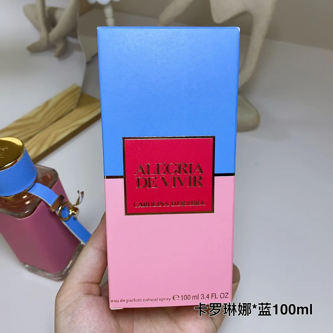 Carolina Herrera - Blue 100ml Karolina Herrera Carolina Herrera - Blue 100ml Karolina Herrera