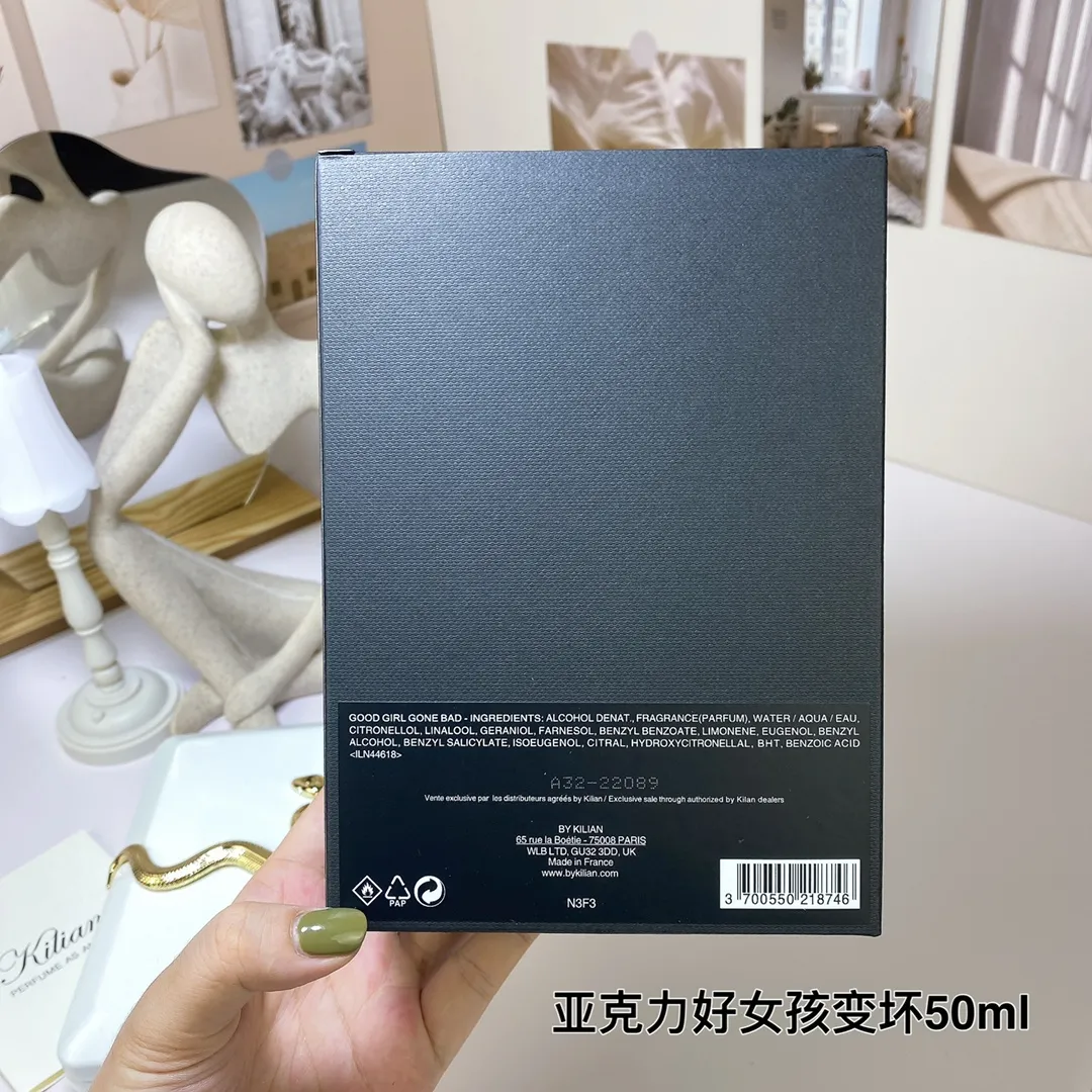 Klian, Good Girl Goes Bad/acrylic Box Hardcover 50ml Klian, Good Girl Goes Bad/acrylic Box Hardcover 50ml