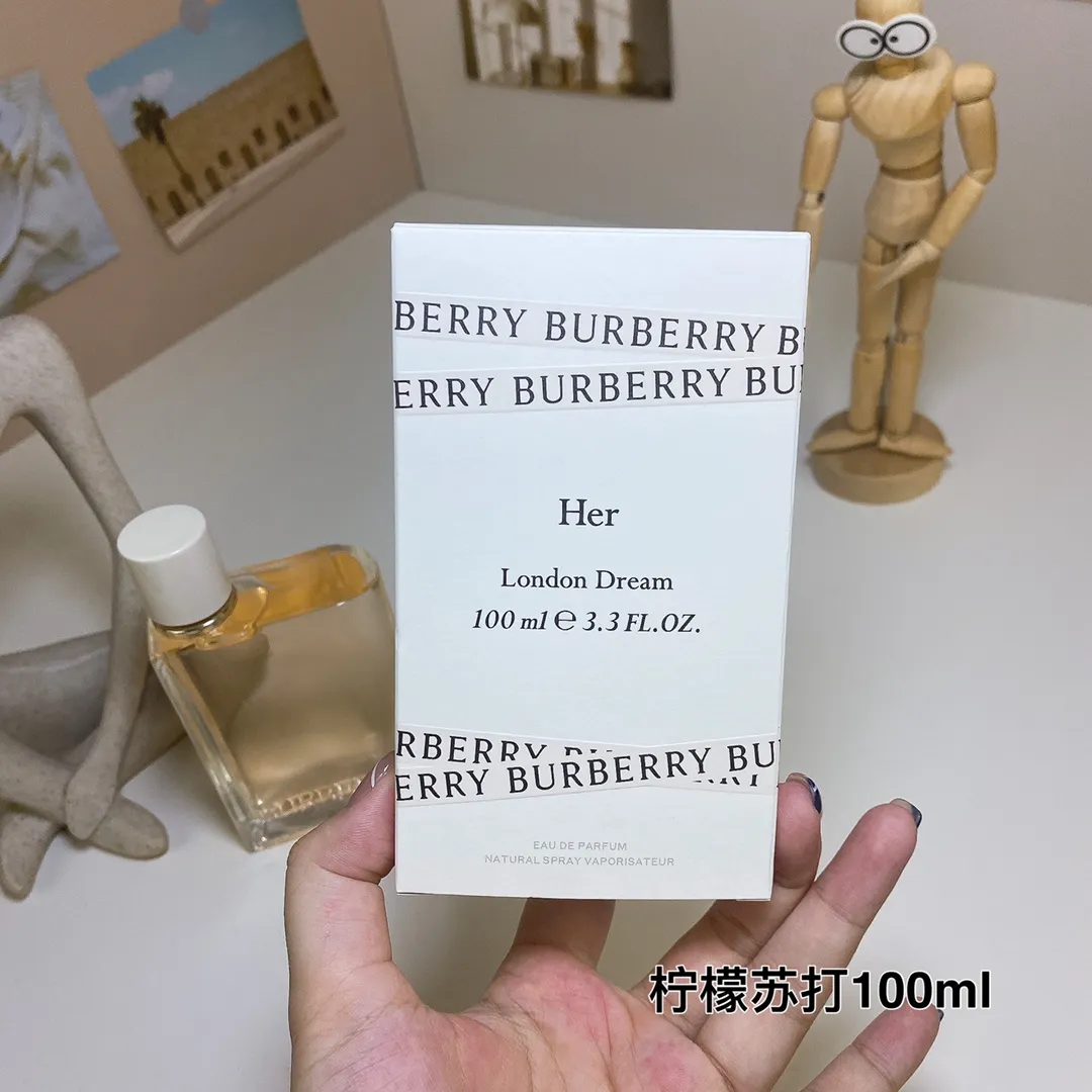 Burberry Flowers And Her Dreams London (lemon Soda) 100ml Burberry Flowers And Her Dreams London (lemon Soda) 100ml