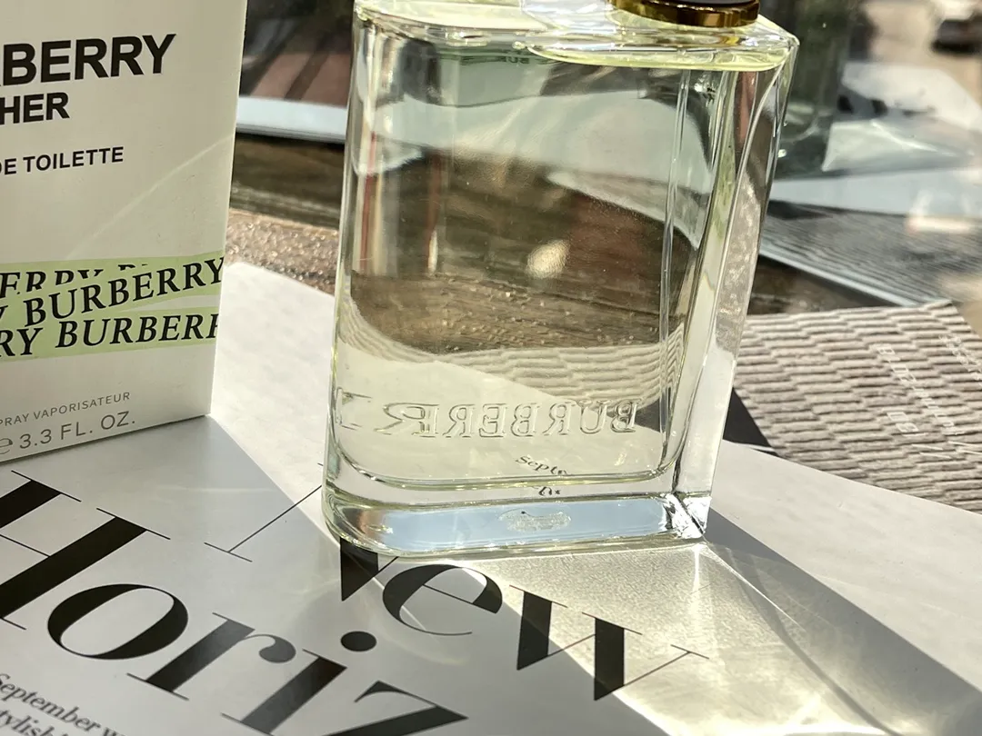 Burberry SNOW BLOSSOM 100ml Burberry SNOW BLOSSOM 100ml