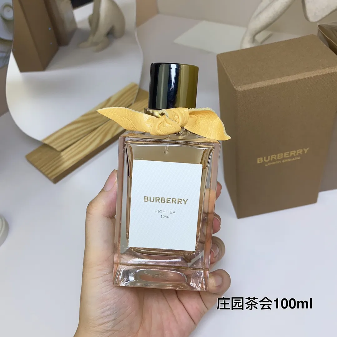 Burberry High Tea 100m1 Burberry High Tea 100m1