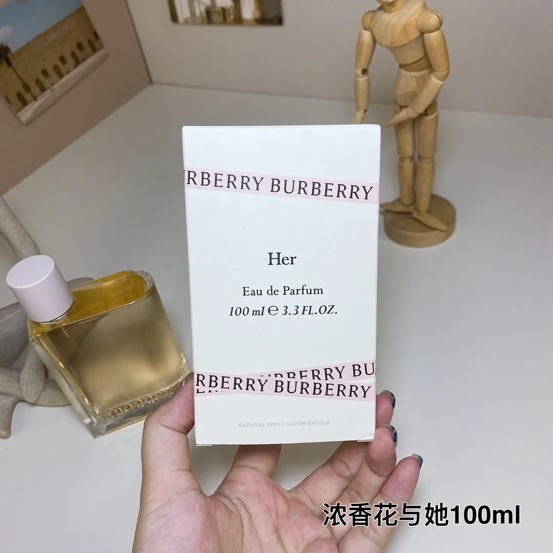 Burberry Flower And Her Fantasy Powder Perfume Edp100ml Burberry Flower And Her Fantasy Powder Perfume Edp100ml