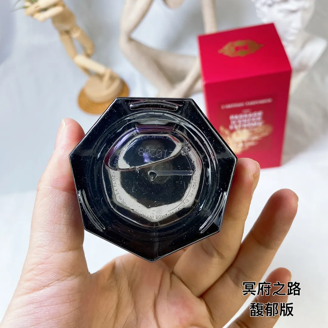 L&#039;Artisan PerfumeOf The Road To Hell 100ml.