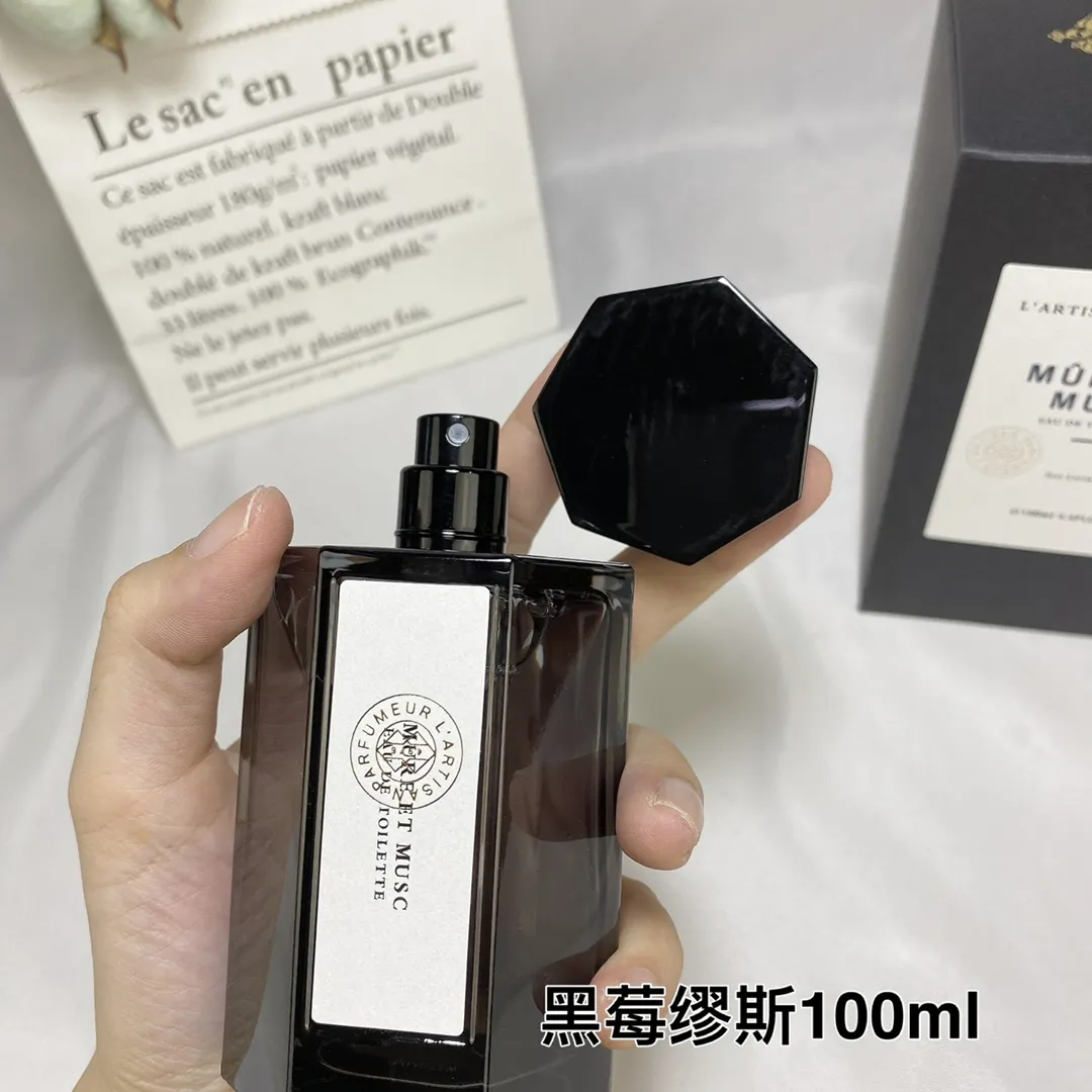 L'Artisan MURE ETMUSC Blackberry Muse Eau De Toilette Berry Fruit 100ml Floral Fruit L'Artisan MURE ETMUSC Blackberry Muse Eau De Toilette Berry Fruit 100ml Floral Fruit