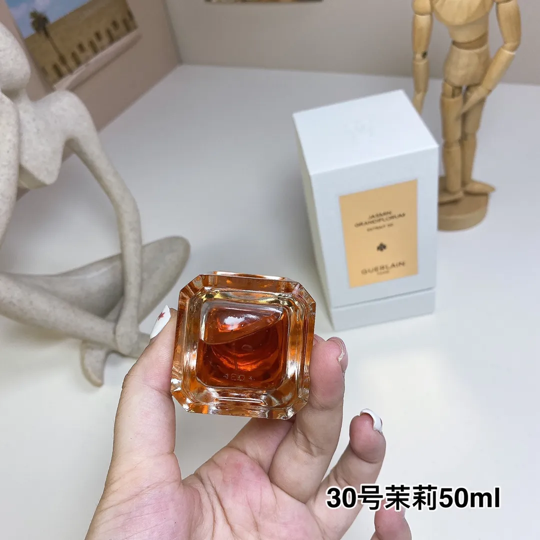 Extracto de jazmín grandiflorum de Guerlain 30 ml Guerlain Jasmin Grandiflorum Extrait 30 50ml