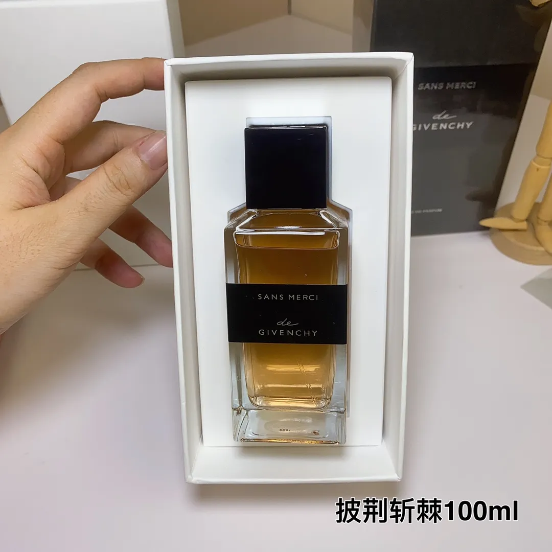 Givenchy Cutting Through Thorns And Thorns 100ml Givenchy Cutting Through Thorns And Thorns 100ml