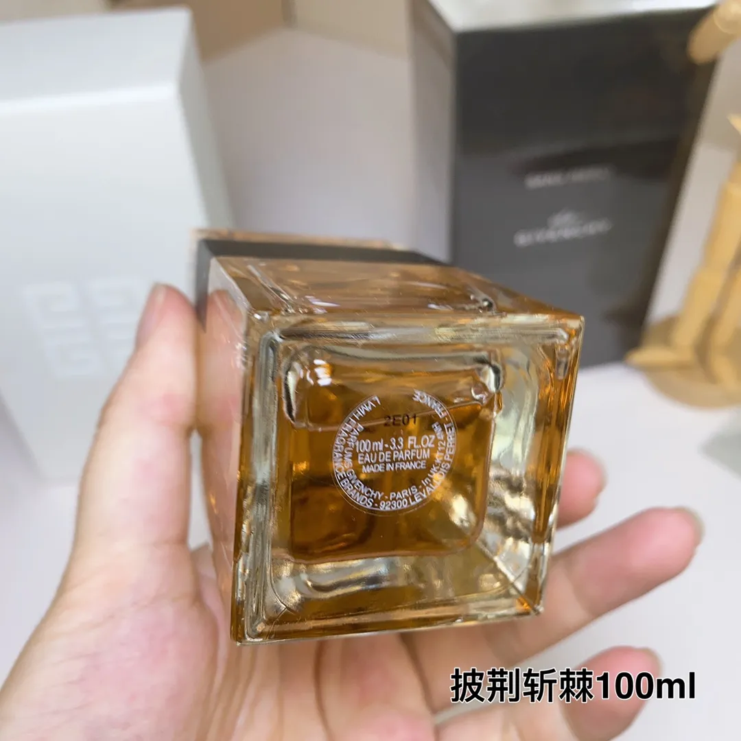 Givenchy Cutting Through Thorns And Thorns 100ml Givenchy Cutting Through Thorns And Thorns 100ml