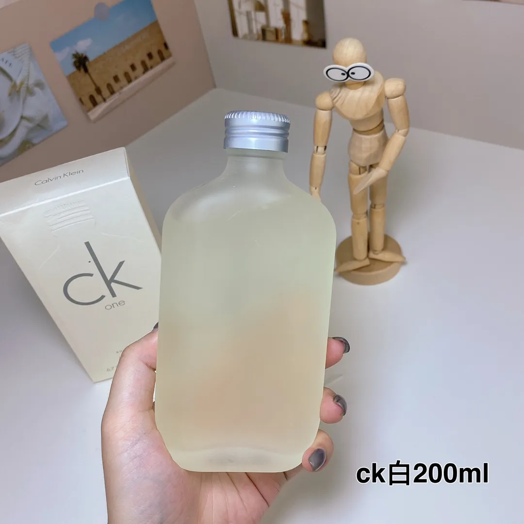 Calvin Klein CK One 200ml Calvin Klein CK One 200ml