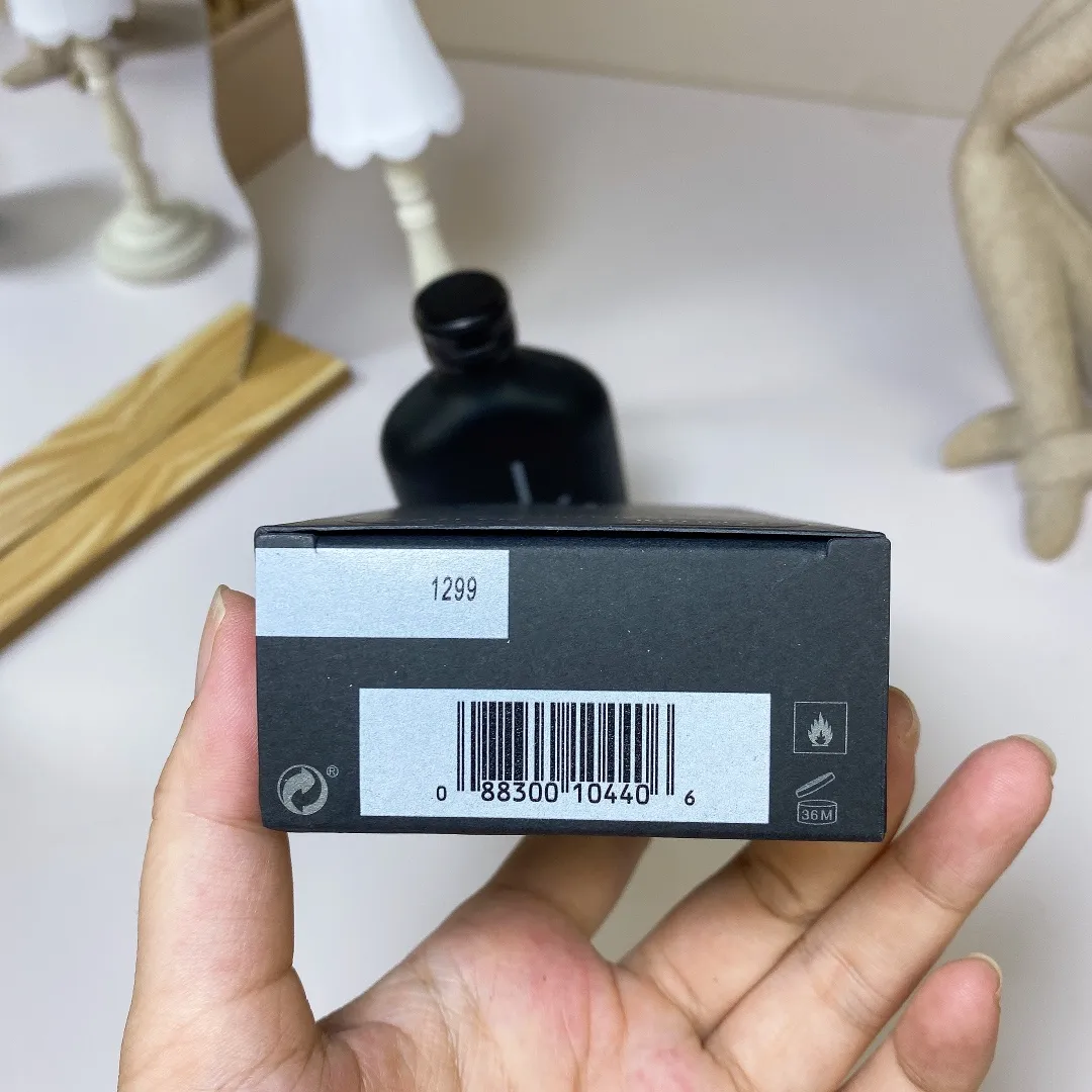 Calvin Klein CK Black Perfume 100mI Calvin Klein CK Black Perfume 100mI