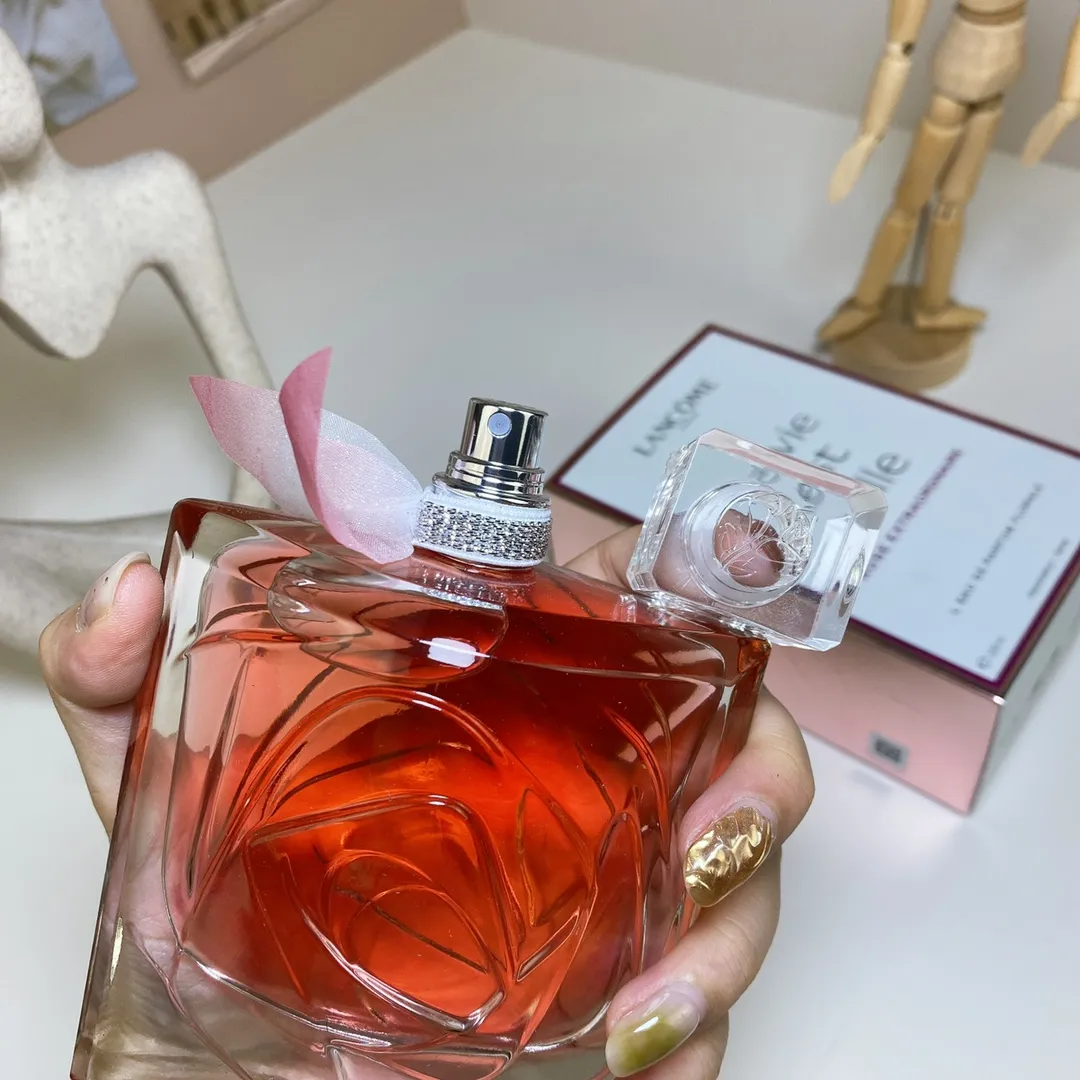 Lancome La Vie Est Belle Rose Extraordinaire 100ml Lancome La Vie Est Belle Rose Extraordinaire 100ml