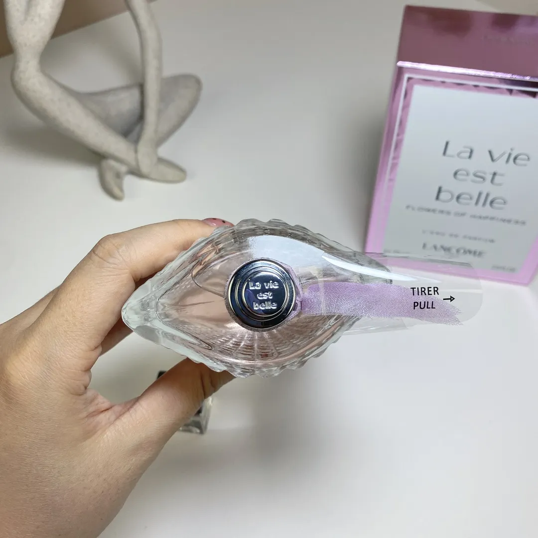 Lancome La Vie Est Belle Flowers Of Happiness 100ml Lancome La Vie Est Belle Flowers Of Happiness 100ml