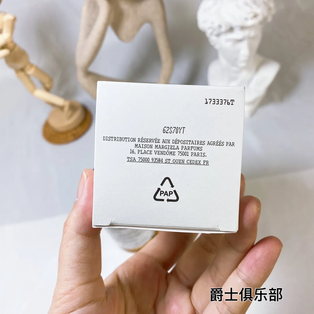 Maison Martin Margiela Jazz Lounge Jazz Club eau de toilette 100ml Maison Martin Margiela Jazz Lounge Jazz Club eau de toilette 100ml