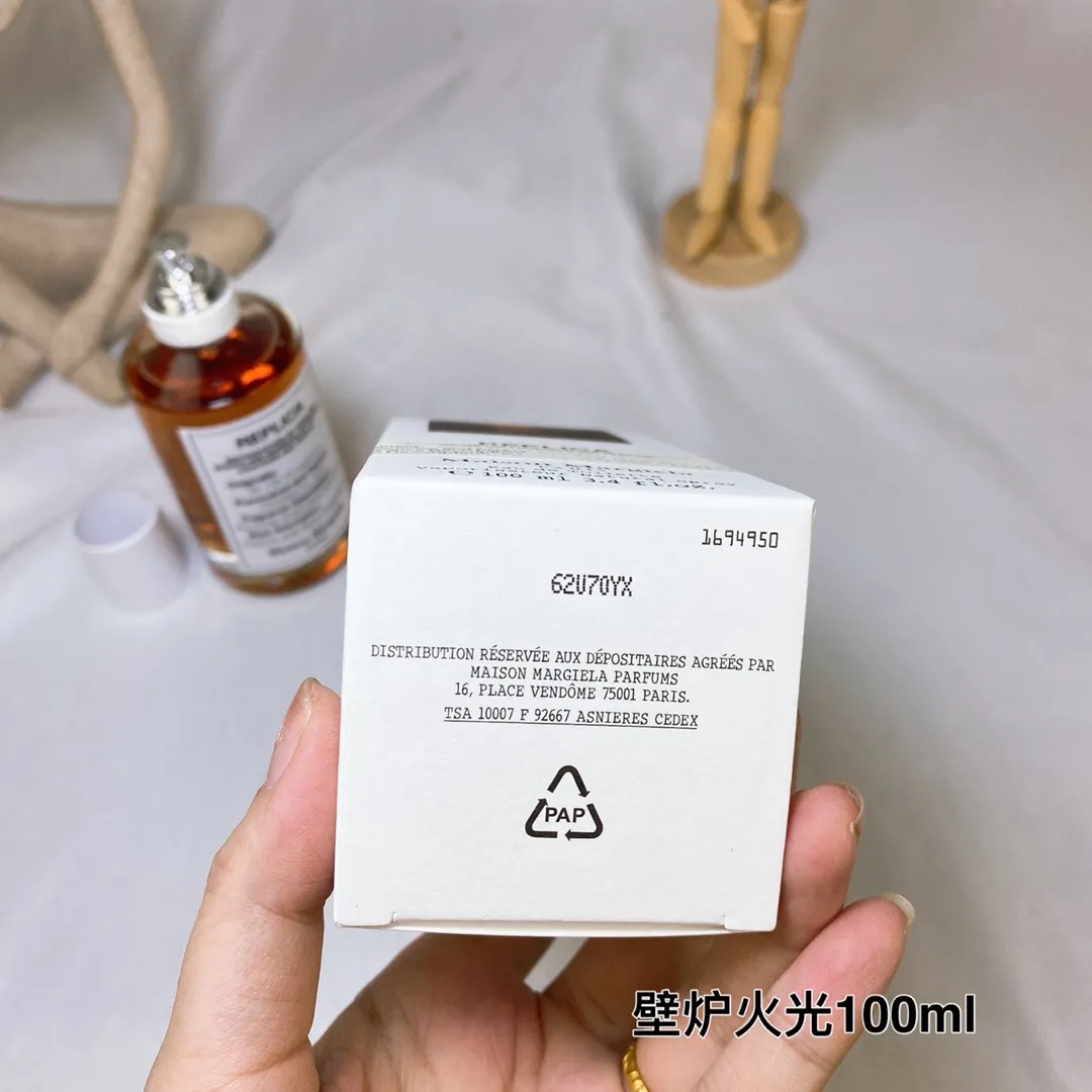 Maison Martin Margiela Furnace wall firelight 100ml Maison Martin Margiela Furnace wall firelight 100ml
