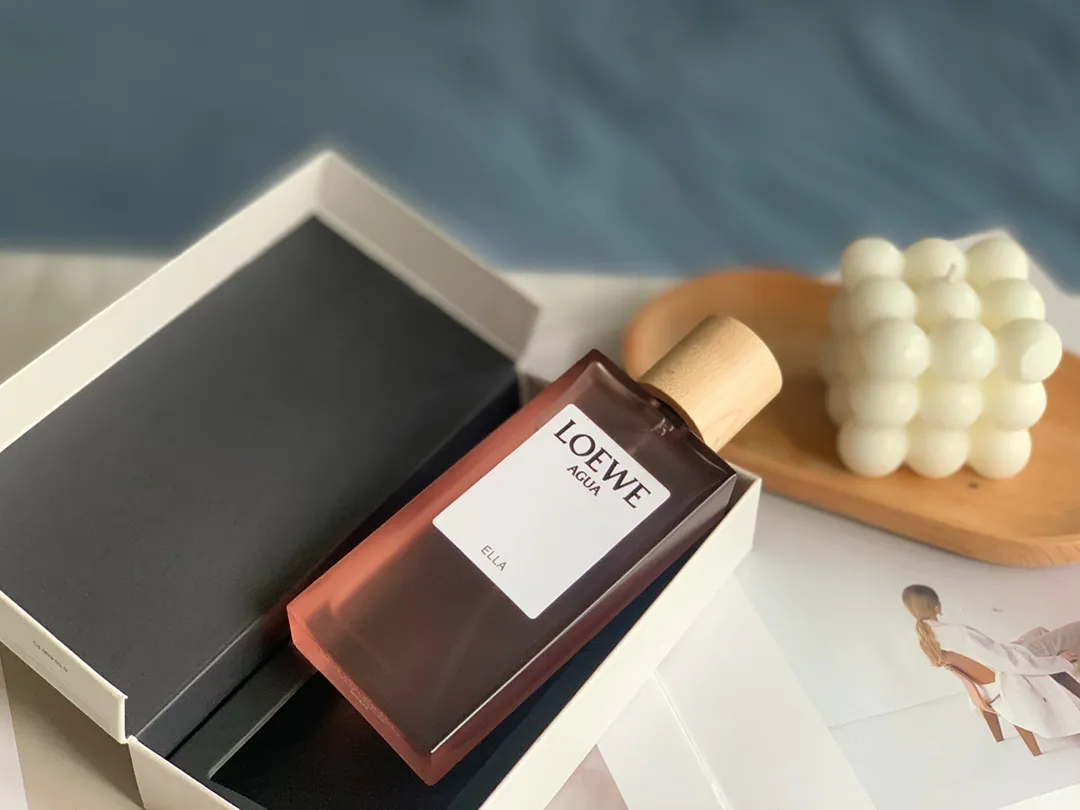 LOEWE Agua De Loewe Ella 100ml LOEWE Agua De Loewe Ella 100ml
